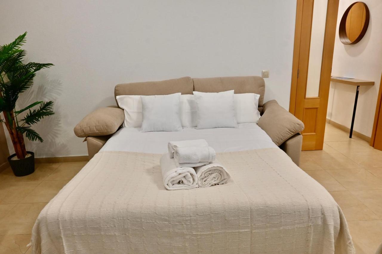 For You Rentals Acogedor Apartamento Temporal De 1 Dormitorio Y Salon, A Pasos De Gran Via Inf3D Madrid Exterior foto
